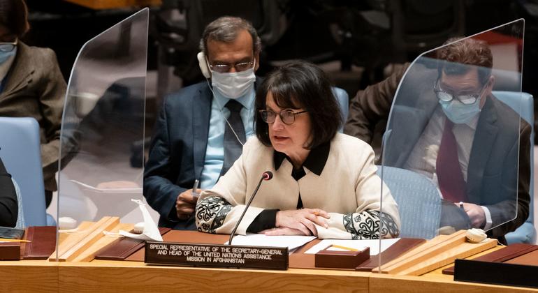 Afghanistan : une famine généralisée a pu être évitée grâce aux agences humanitaires, selon l’envoyée de l’ONU
